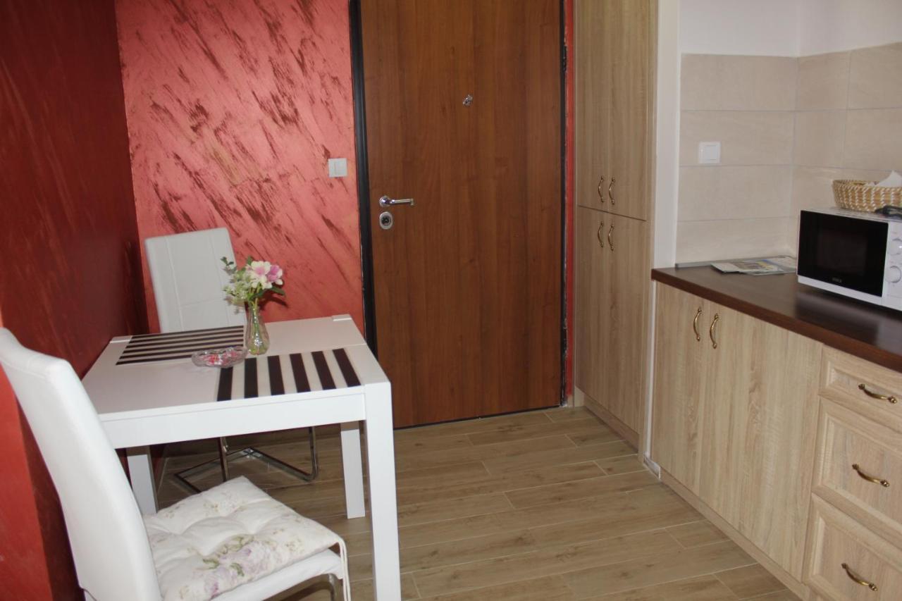 Apartments Kapisoda Цетине Экстерьер фото